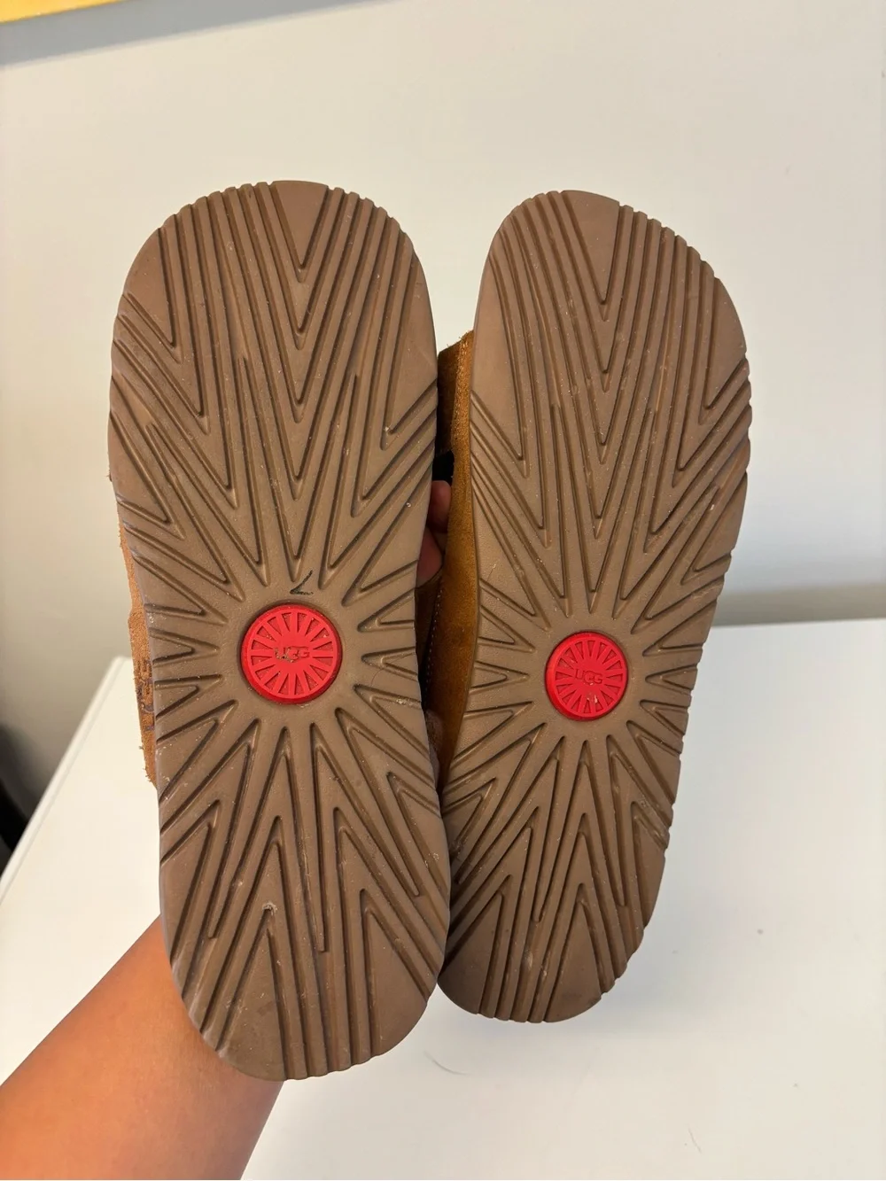 UGG left sandal